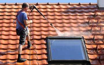 roof cleaning Kirknewton